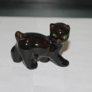 Vintage Redware Ceramic Black Cat Figurine